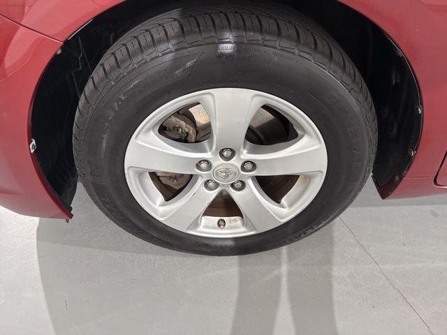 2015 Toyota Sienna LE 8 Passenger