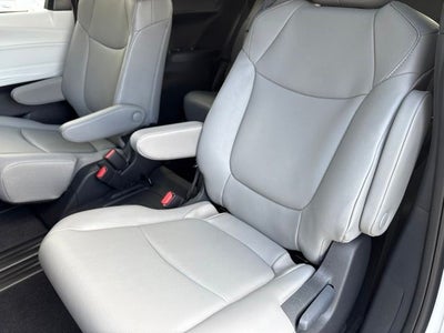 2026 Toyota Sienna XLE 8 Passenger