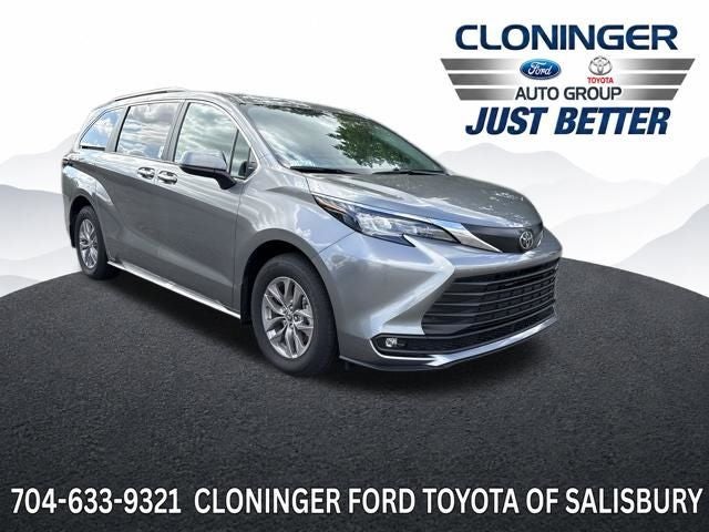2026 Toyota Sienna XLE 8 Passenger