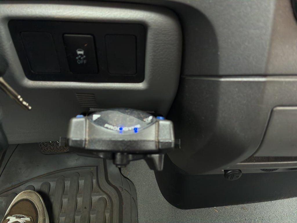 2010 Toyota Tundra Grade 4.6L V8 (A6)