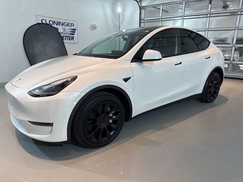 2023 Tesla Model Y Long Range