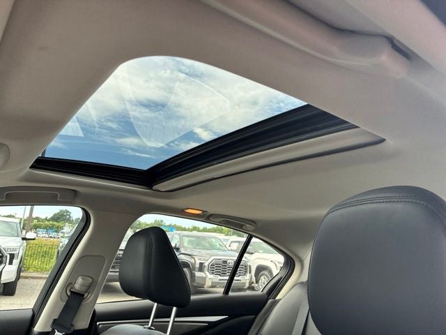 2014 INFINITI Q50 Premium