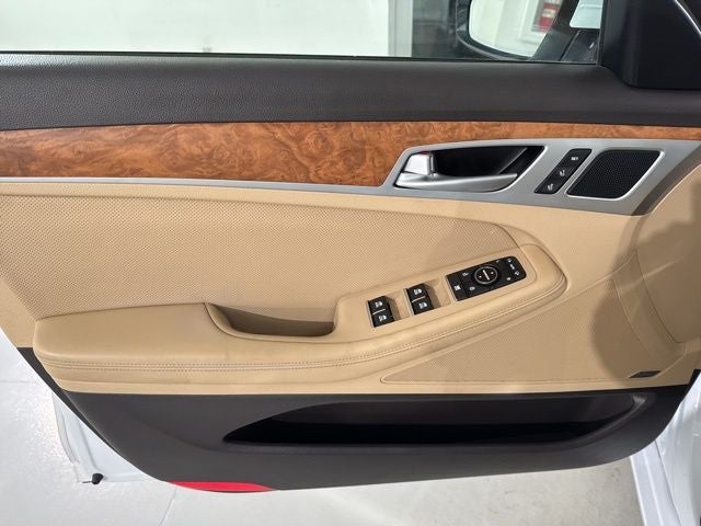 2015 Hyundai Genesis 3.8