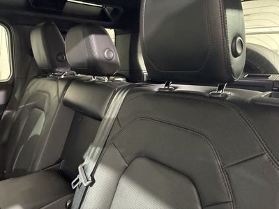 2024 Land Rover Defender 110 S