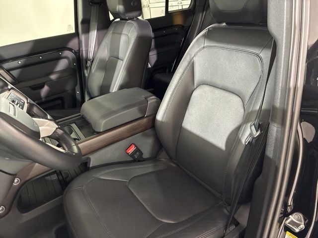 2024 Land Rover Defender 110 S