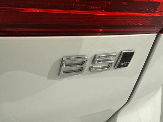2023 Volvo XC60 B5 Core
